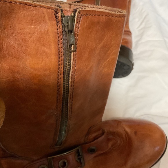 Zigi Girl Brown/Tan Distressed Cowboy Boots with Buckles and Jewels Size 9 - Picture 6 of 16